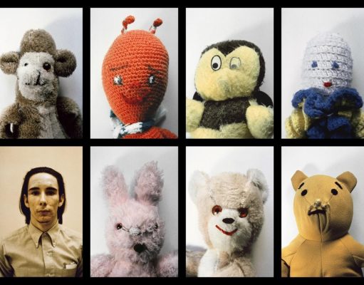 Mike Kelley, obsesyjnie niedojrzały…
