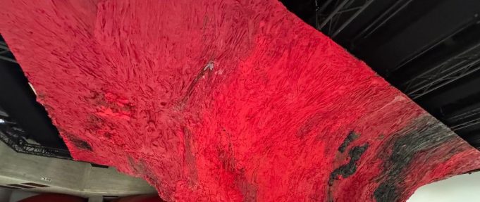 Anish Kapoor w Hayward Gallery